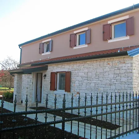 Robi Apartment Umag