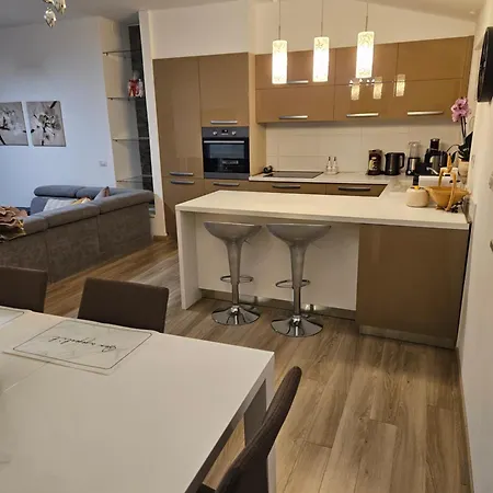 Robi Apartment